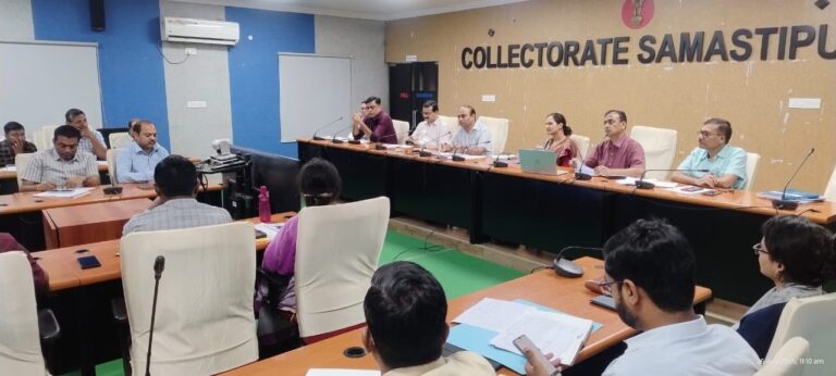 बिहार विधानसभा चुनाव 2025 की तैयारी तेज़, समस्तीपुर में चुनावी प्रबंधन को लेकर डीएम की अहम बैठक