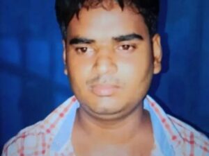 तीन दर्जन से ऊपर मामलों का मोस्टवांटेड तीन लाख का इनामी मनीष कुशवाहा को एसटीएफ ने सीवान से दबोचाहत्या, लूट, राहजनी, डकैती, पुलिस से मुठभेड़ और रंगदारी के 28 से ऊपर मामलें विभिन्न थानों में दर्ज