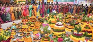 बथुकम्मा 2025 को मिलेगा अंतरराष्ट्रीय रंग, हैदराबाद में होंगे भव्य आयोजन