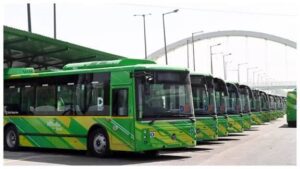 यमुनापार को मिली 300 ‘देवी’ इलेक्ट्रिक बसों की सौगात, बदले गए 21 रूट, 625 नए स्टॉप शामिल