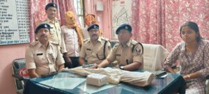 नालंदा पुलिस की बड़ी कामयाबी : 30 लाख का ढाई क्विंटल गांजा, हथियार और कार बरामद, पिता-पुत्र गिरफ्तार