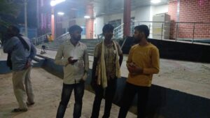 डॉक्टर की लापरवाही से गई गर्भवती महिला की जान,वारदात के बाद डॉक्टर क्लिनिक में ताला बंद कर फरार