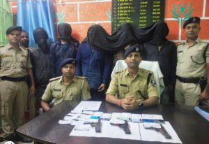 समस्तीपुर में हथियारबंद पांच अपराधियों को पुलिस ने गिरफ्तार, लूट की योजना नाकाम