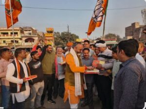 बिहार चुनाव: एनडीए की ऐतिहासिक जीत, कई सीटों पर कांटे की टक्कर; RJD में बढ़ी उठापटक