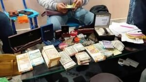 आर्थिक अपराध इकाई की ताबड़तोड़ छापेमारी, विकास अधिकारी के 6 ठिकानों पर एक साथ कार्रवाई