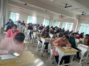 बक्सर में प्रतिभाओं का धमाका! तीन दिन में 1,229 प्रतिभागियों का पॉलिटेक्निक की ऑनलाइन परीक्षा संपन्न