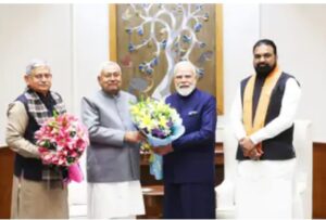 हिजाब विवाद के बीच दिल्ली में सियासी गुफ्तगू, नीतीश की मोदी–शाह से गुप्त मंत्रणा, 30 मिनट तक हुई बातचीत