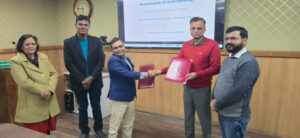 56 लाख की ‘मीठी क्रांति’: बीएयू सबौर में लगेगा अत्याधुनिक शहद प्लांट, ग्रामीण अर्थव्यवस्था को मिलेगा संबल