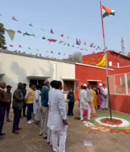 नन्हे कदमों से गूंजा राष्ट्रगान, संत लोरेंस अकादमी में धूमधाम से मना गणतंत्र दिवस