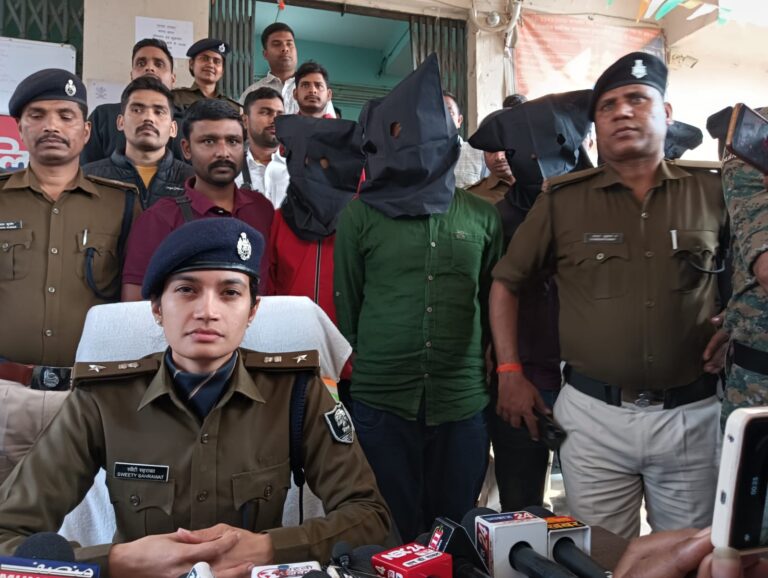 सूरज बिहारी हत्याकांड मामले में गिरफ्तार आरोपी ब्रजेश और उसके 5 साथी ने पूर्णिया पुलिस के समक्ष किया बड़ा खुलासा…सूरज बिहारी के पिस्टल छीनकर मारी थी गोली