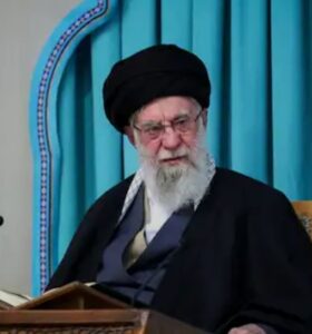 तेहरान में ताबड़तोड़ हमला: सर्वोच्च नेता खामेनेई की मौत, CIA इनपुट पर बदली गई टाइमिंग से मचा वैश्विक भूचाल