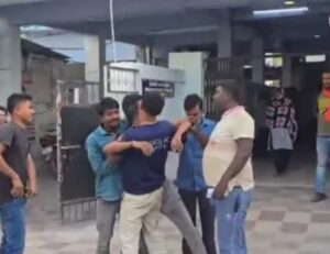 वैशाली में मौत का सेप्टिक टैंक: एक-एक कर उतरे बचाने, जहरीली गैस ने ली तीन भाइयों और भतीजे की जान