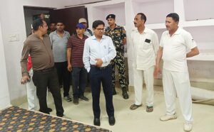 बक्सर में कड़ी सुरक्षा के बीच होगी सिविल कोर्ट परीक्षा, 16 केंद्रों पर 8444 अभ्यर्थी देंगे टेस्ट